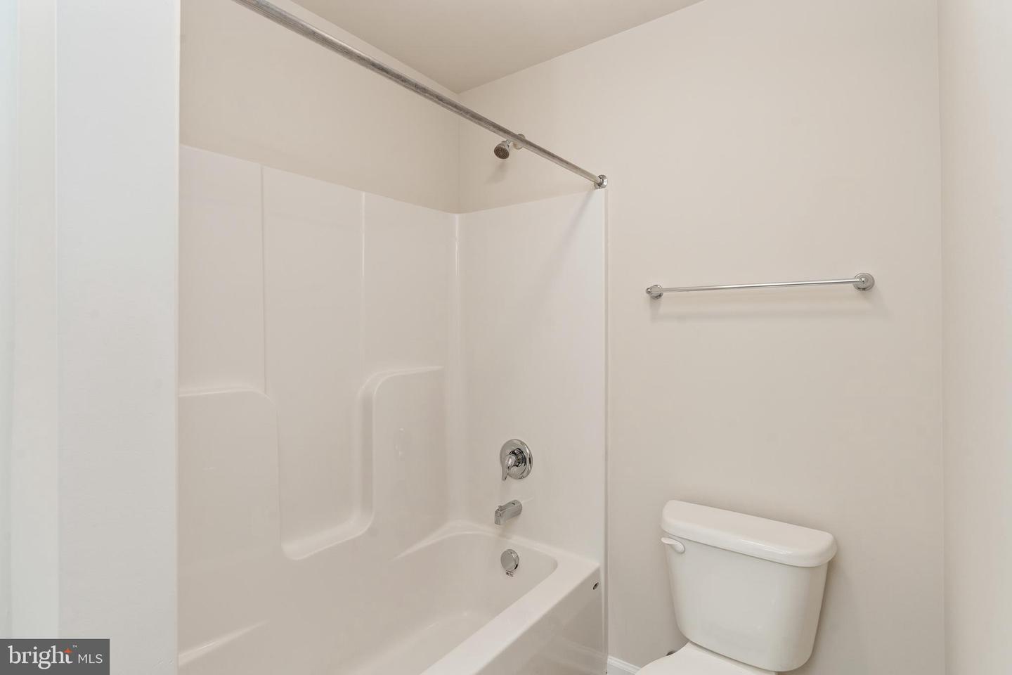 1196 HOLLY ST, FREDERICKSBURG, Virginia 22405, 3 Bedrooms Bedrooms, ,2 BathroomsBathrooms,Residential,For sale,1196 HOLLY ST,VAST2038204 MLS # VAST2038204