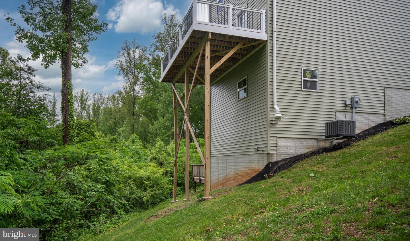 1196 HOLLY ST, FREDERICKSBURG, Virginia 22405, 3 Bedrooms Bedrooms, ,2 BathroomsBathrooms,Residential,For sale,1196 HOLLY ST,VAST2038204 MLS # VAST2038204