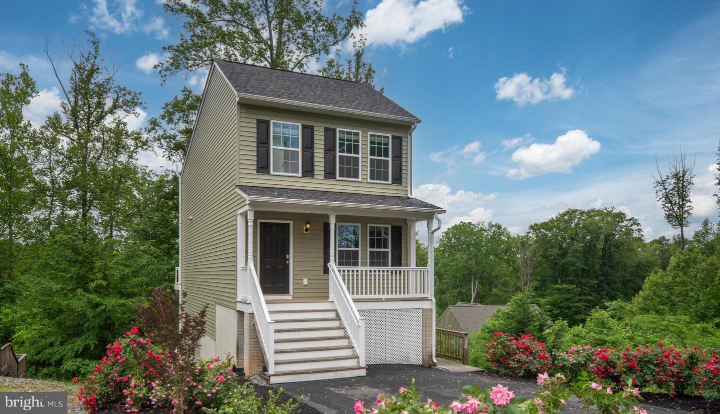 1196 HOLLY ST, FREDERICKSBURG, Virginia 22405, 3 Bedrooms Bedrooms, ,2 BathroomsBathrooms,Residential,For sale,1196 HOLLY ST,VAST2038204 MLS # VAST2038204
