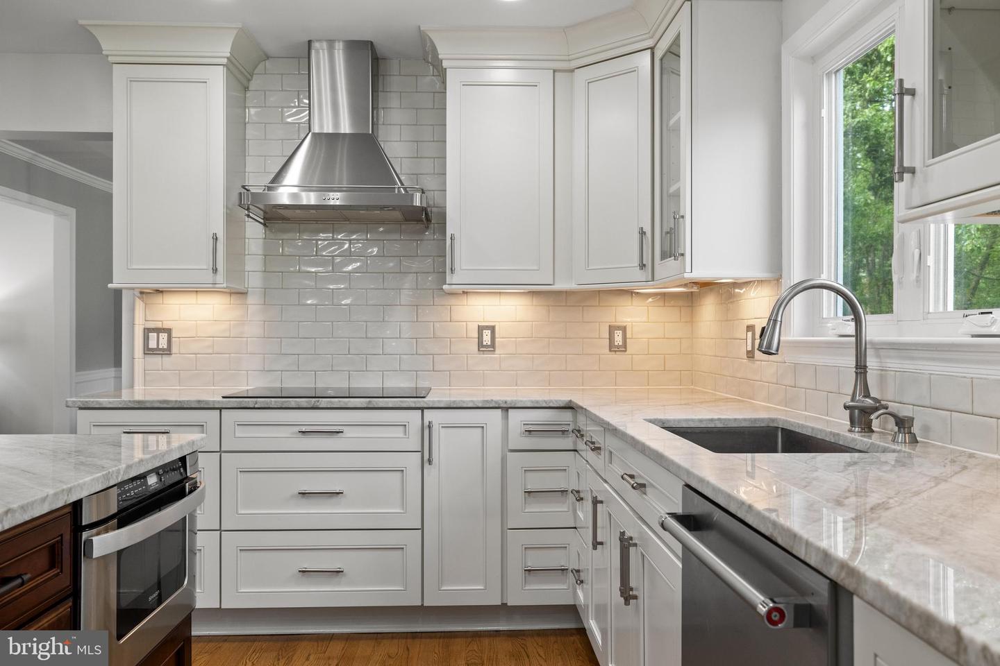 12314 VALLEY HIGH RD, HERNDON, Virginia 20170, 5 Bedrooms Bedrooms, ,2 BathroomsBathrooms,Residential,For sale,12314 VALLEY HIGH RD,VAFX2236436 MLS # VAFX2236436