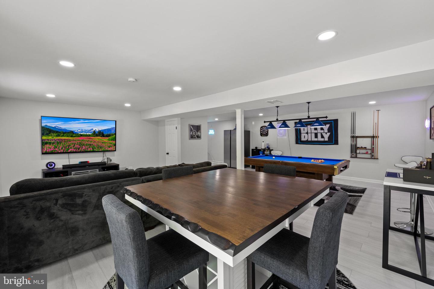 12314 VALLEY HIGH RD, HERNDON, Virginia 20170, 5 Bedrooms Bedrooms, ,2 BathroomsBathrooms,Residential,For sale,12314 VALLEY HIGH RD,VAFX2236436 MLS # VAFX2236436