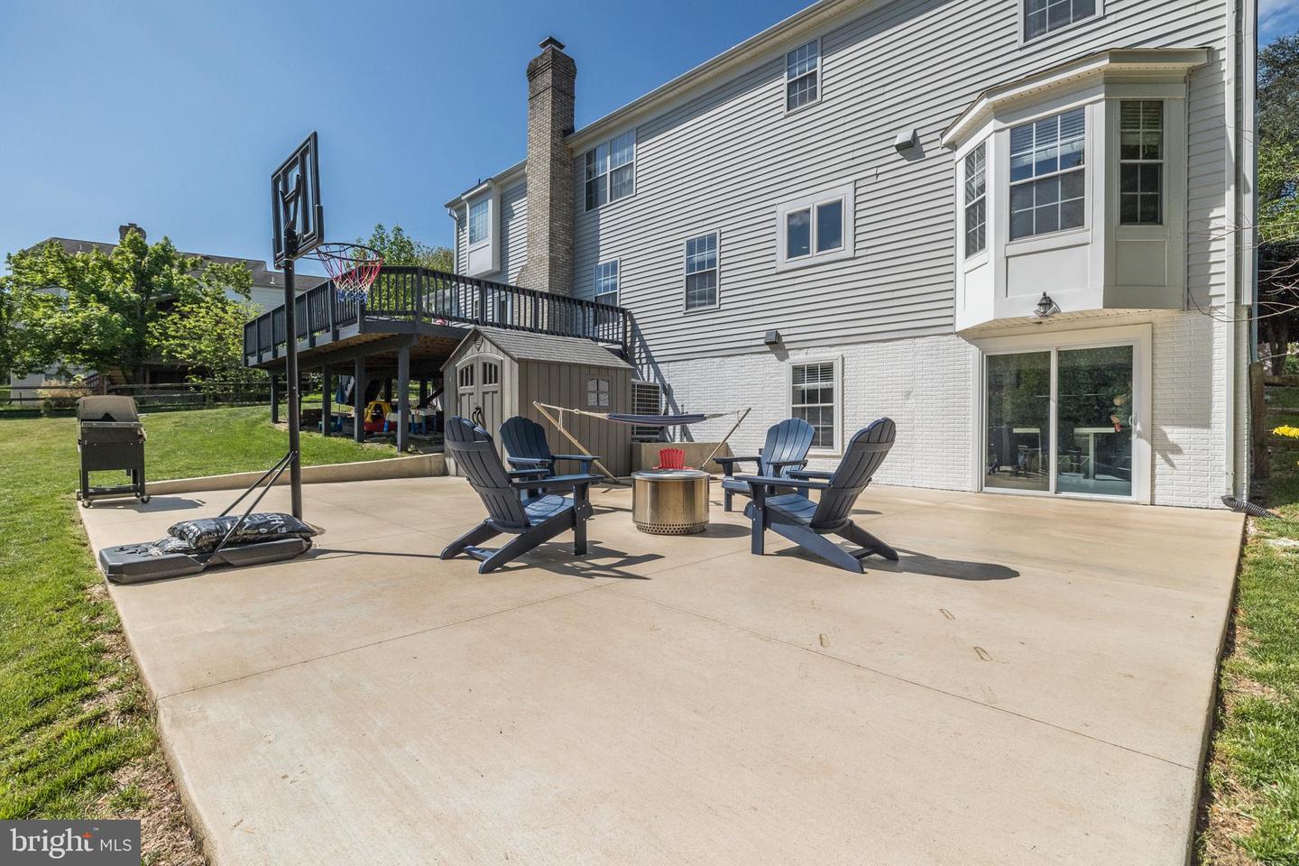 12314 VALLEY HIGH RD, HERNDON, Virginia 20170, 5 Bedrooms Bedrooms, ,2 BathroomsBathrooms,Residential,For sale,12314 VALLEY HIGH RD,VAFX2236436 MLS # VAFX2236436