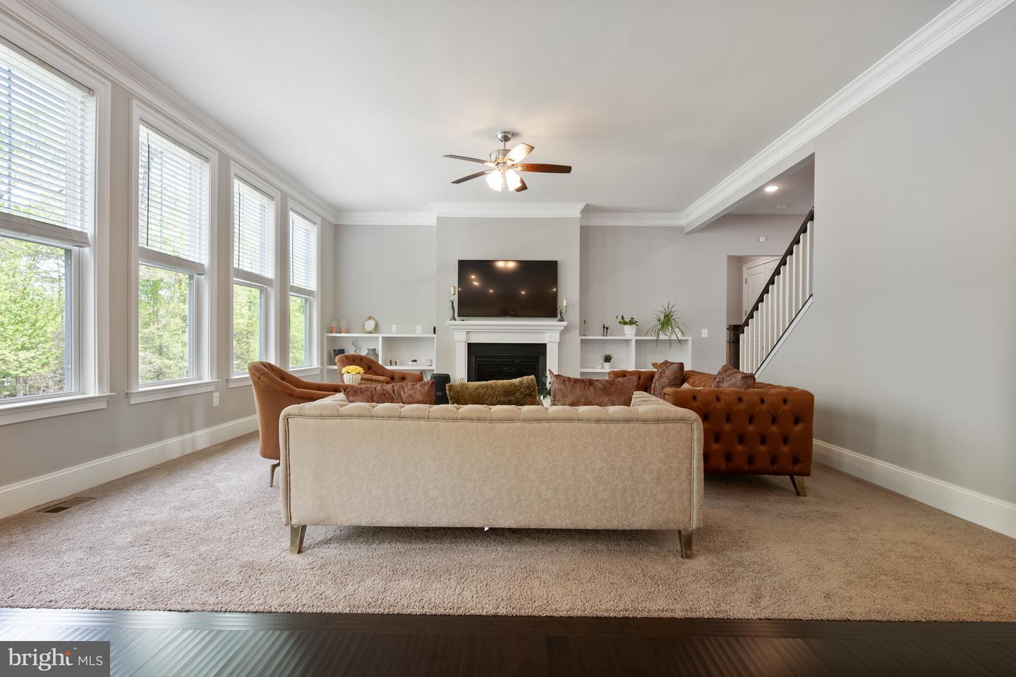 40946 MUNSON WOODS PL, ALDIE, Virginia 20105, 6 Bedrooms Bedrooms, ,5 BathroomsBathrooms,Residential,For sale,40946 MUNSON WOODS PL,VALO2094882 MLS # VALO2094882