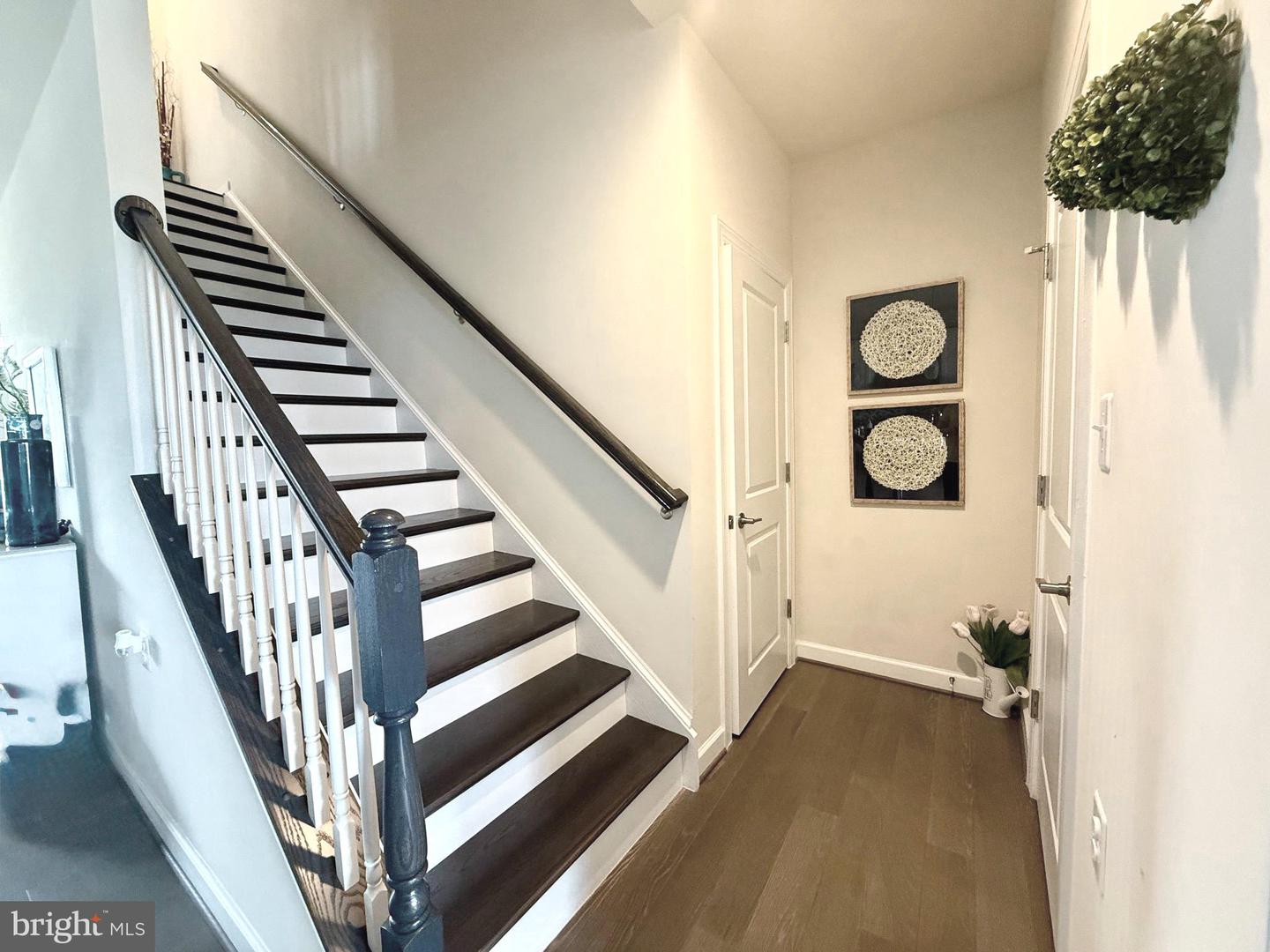 46380 RILASSARE TER, STERLING, Virginia 20164, 3 Bedrooms Bedrooms, 4 Rooms Rooms,2 BathroomsBathrooms,Residential,For sale,46380 RILASSARE TER,VALO2094892 MLS # VALO2094892