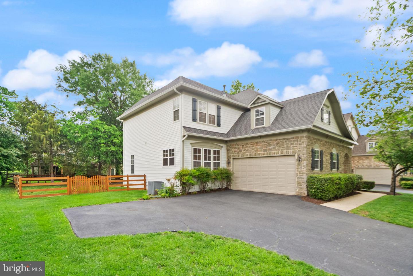 12841 VICTORY LAKES LOOP, BRISTOW, Virginia 20136, 5 Bedrooms Bedrooms, ,3 BathroomsBathrooms,Residential,For sale,12841 VICTORY LAKES LOOP,VAPW2093250 MLS # VAPW2093250