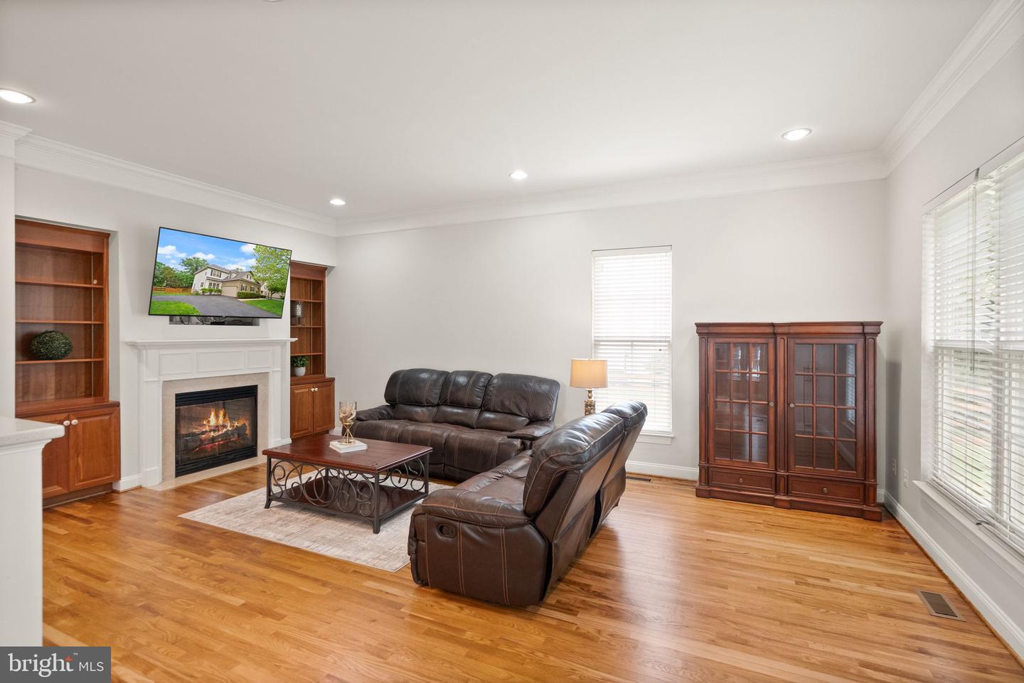 12841 VICTORY LAKES LOOP, BRISTOW, Virginia 20136, 5 Bedrooms Bedrooms, ,3 BathroomsBathrooms,Residential,For sale,12841 VICTORY LAKES LOOP,VAPW2093250 MLS # VAPW2093250