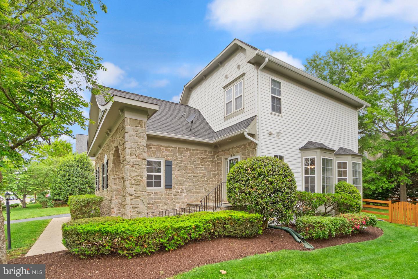 12841 VICTORY LAKES LOOP, BRISTOW, Virginia 20136, 5 Bedrooms Bedrooms, ,3 BathroomsBathrooms,Residential,For sale,12841 VICTORY LAKES LOOP,VAPW2093250 MLS # VAPW2093250