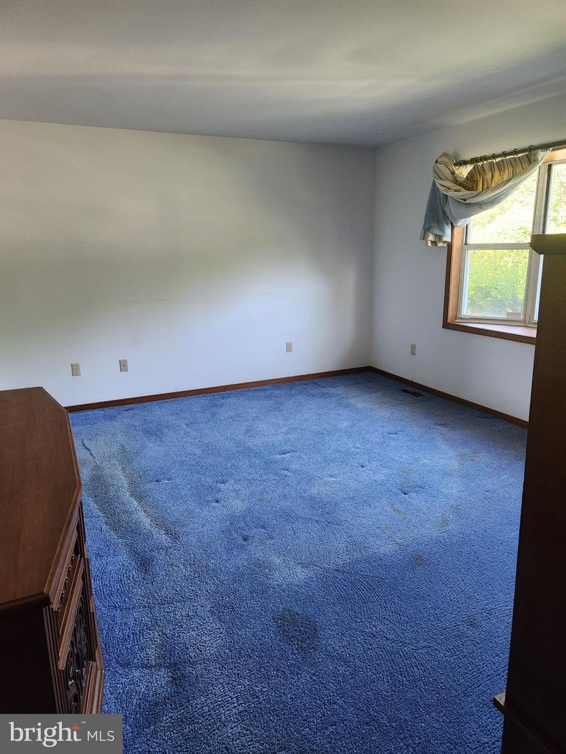 15498 FLEMING ST, KING GEORGE, Virginia 22485, 4 Bedrooms Bedrooms, 9 Rooms Rooms,3 BathroomsBathrooms,Residential,For sale,15498 FLEMING ST,VAKG2006326 MLS # VAKG2006326