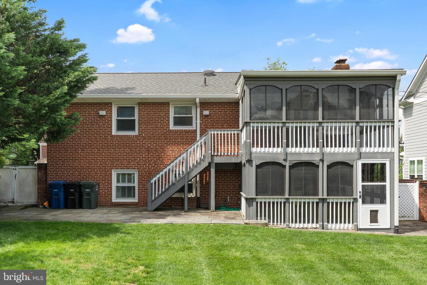 511 WAKEFIELD ST N, ARLINGTON, Virginia 22203, 4 Bedrooms Bedrooms, ,2 BathroomsBathrooms,Residential,For sale,511 WAKEFIELD ST N,VAAR2056718 MLS # VAAR2056718
