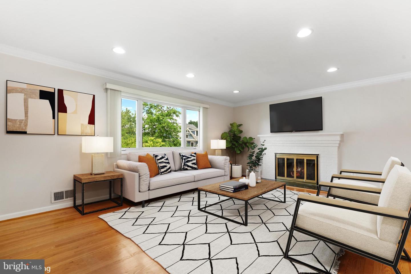 511 WAKEFIELD ST N, ARLINGTON, Virginia 22203, 4 Bedrooms Bedrooms, ,2 BathroomsBathrooms,Residential,For sale,511 WAKEFIELD ST N,VAAR2056718 MLS # VAAR2056718
