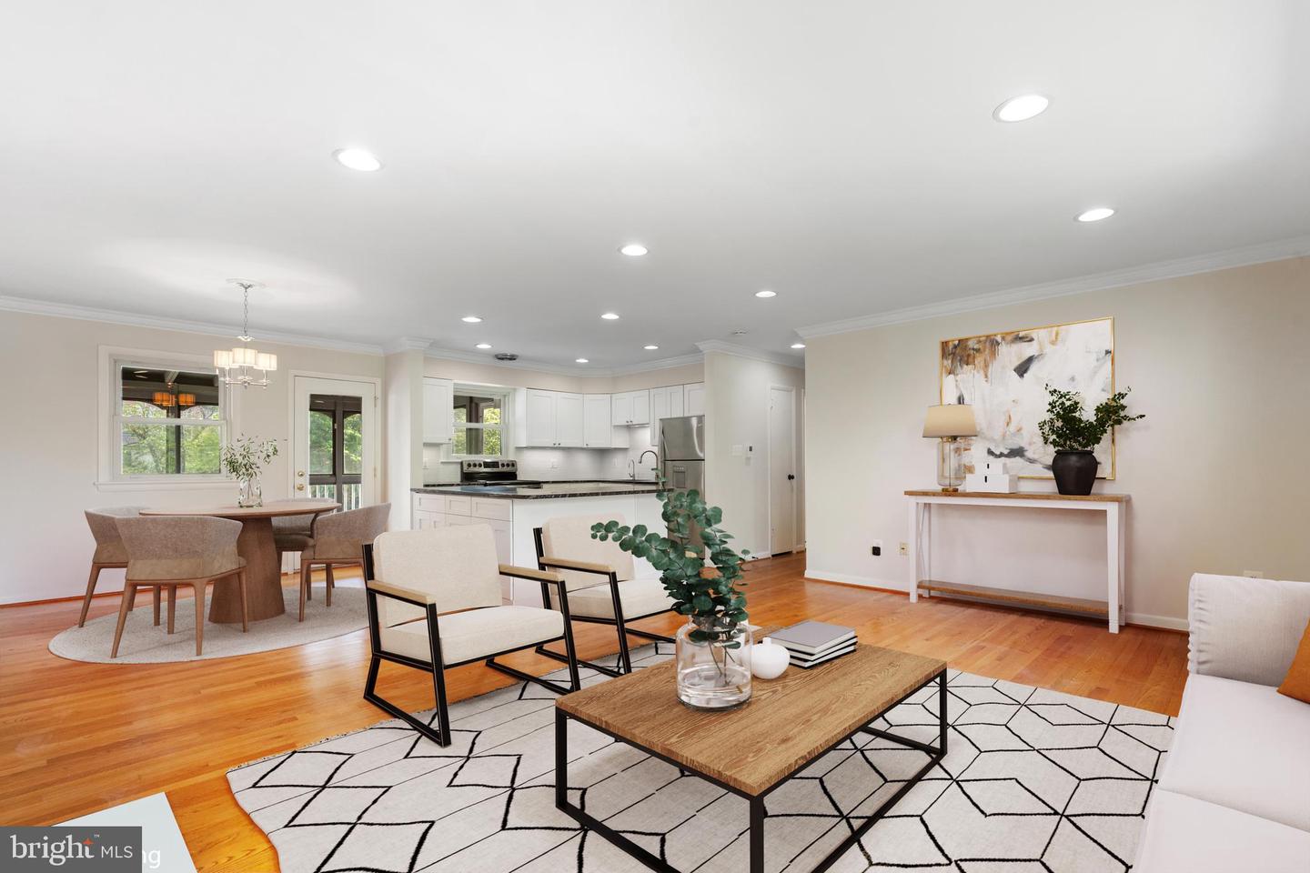 511 WAKEFIELD ST N, ARLINGTON, Virginia 22203, 4 Bedrooms Bedrooms, ,2 BathroomsBathrooms,Residential,For sale,511 WAKEFIELD ST N,VAAR2056718 MLS # VAAR2056718