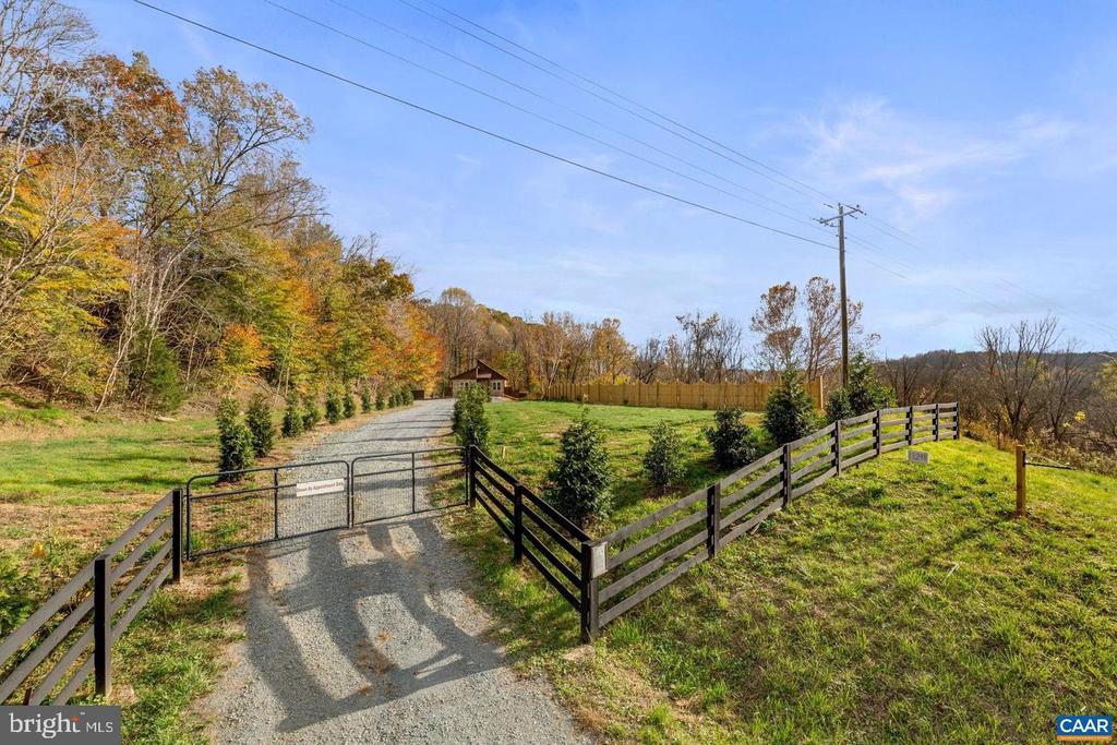 13298 JAMES MADISON HWY, PALMYRA, Virginia 22963, 4 Bedrooms Bedrooms, ,3 BathroomsBathrooms,Residential,13298 JAMES MADISON HWY,VAFN2000470 MLS # VAFN2000470