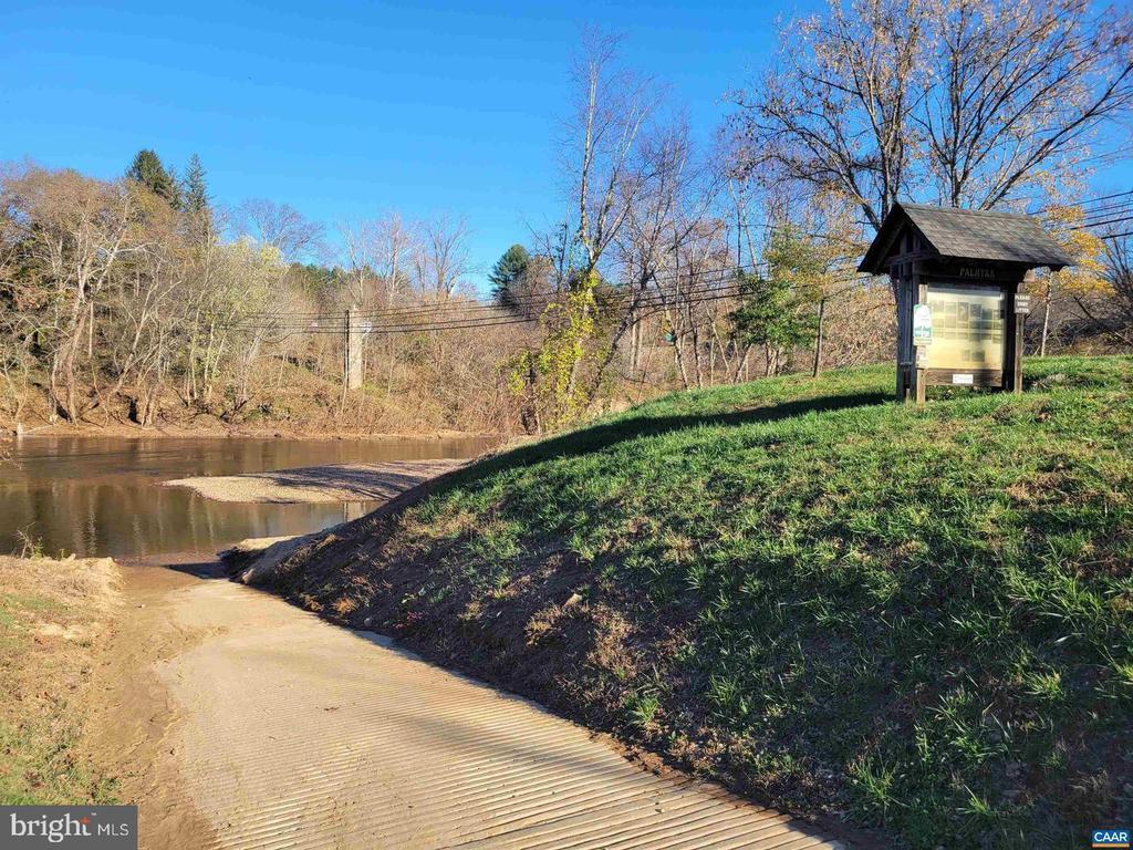 13298 JAMES MADISON HWY, PALMYRA, Virginia 22963, 4 Bedrooms Bedrooms, ,3 BathroomsBathrooms,Residential,13298 JAMES MADISON HWY,VAFN2000470 MLS # VAFN2000470