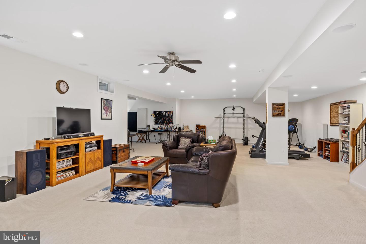 186 GENEVIEVE CT, FREDERICKSBURG, Virginia 22406, 5 Bedrooms Bedrooms, ,3 BathroomsBathrooms,Residential,For sale,186 GENEVIEVE CT,VAST2038296 MLS # VAST2038296