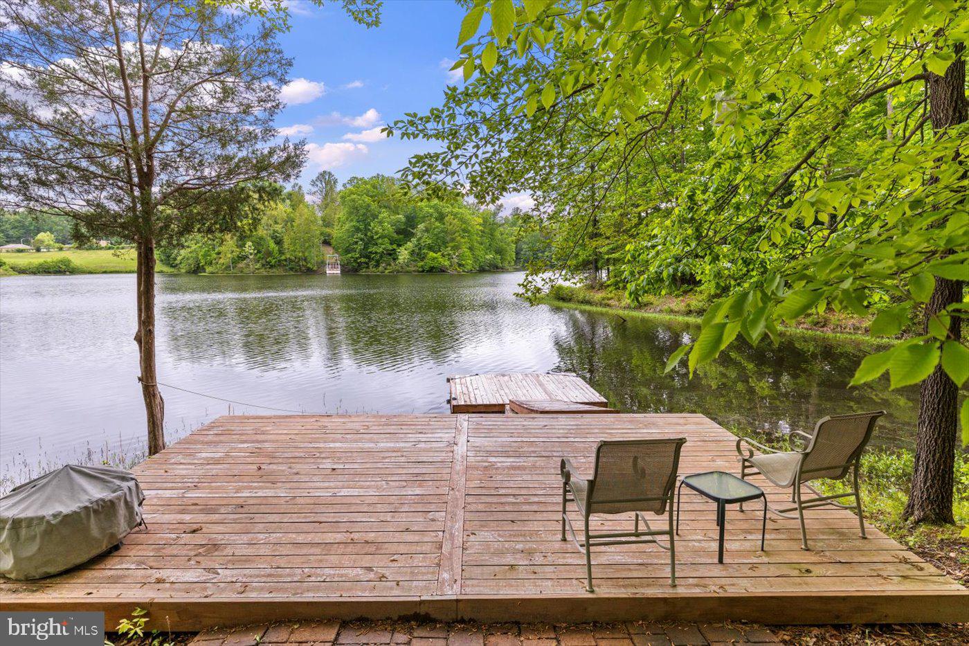186 GENEVIEVE CT, FREDERICKSBURG, Virginia 22406, 5 Bedrooms Bedrooms, ,3 BathroomsBathrooms,Residential,For sale,186 GENEVIEVE CT,VAST2038296 MLS # VAST2038296