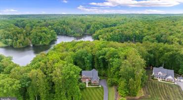 186 GENEVIEVE CT, FREDERICKSBURG, Virginia 22406, 5 Bedrooms Bedrooms, ,3 BathroomsBathrooms,Residential,For sale,186 GENEVIEVE CT,VAST2038296 MLS # VAST2038296