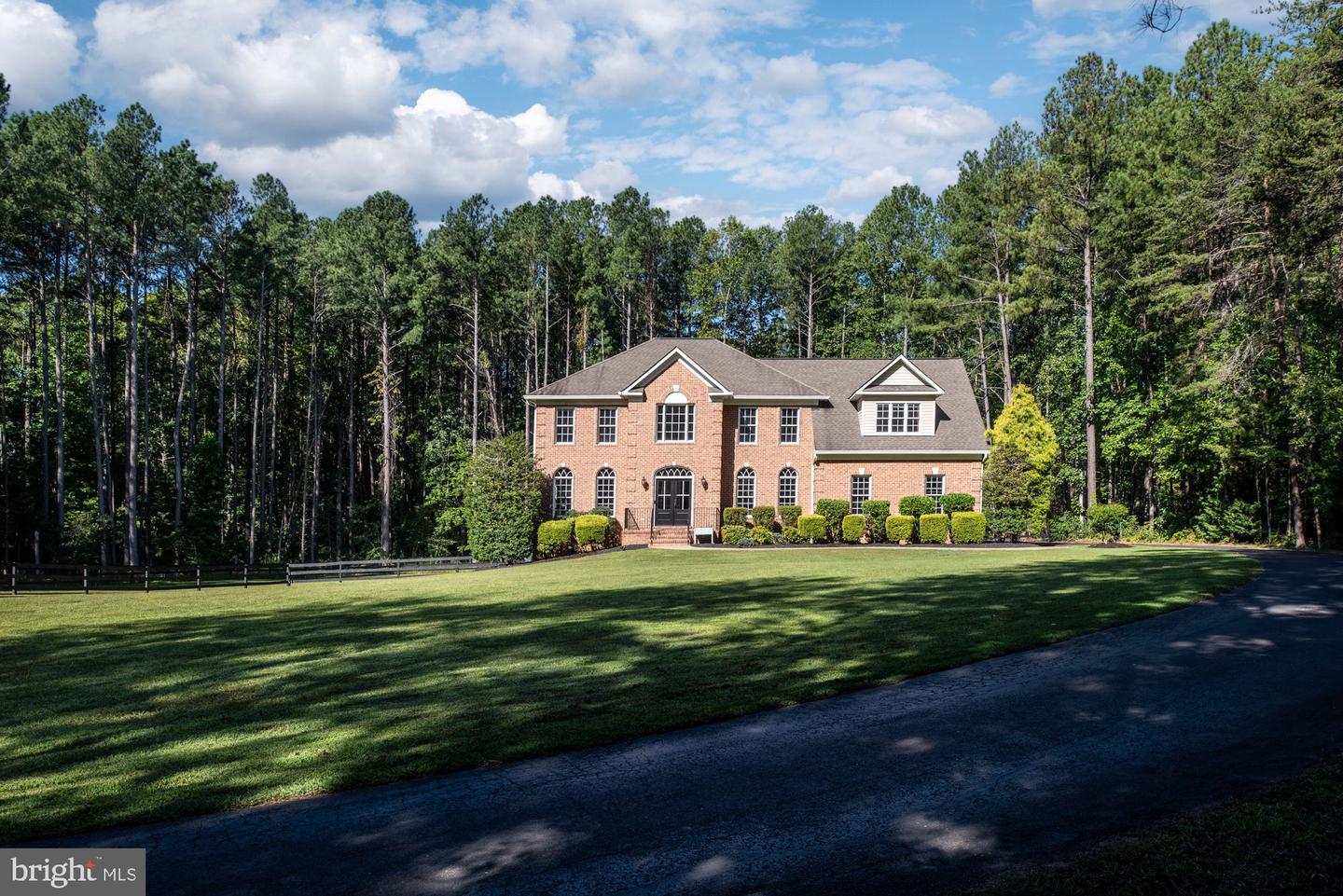9 DUTCH BRANDY RD, STAFFORD, Virginia 22556, 4 Bedrooms Bedrooms, ,4 BathroomsBathrooms,Residential,For sale,9 DUTCH BRANDY RD,VAST2038268 MLS # VAST2038268