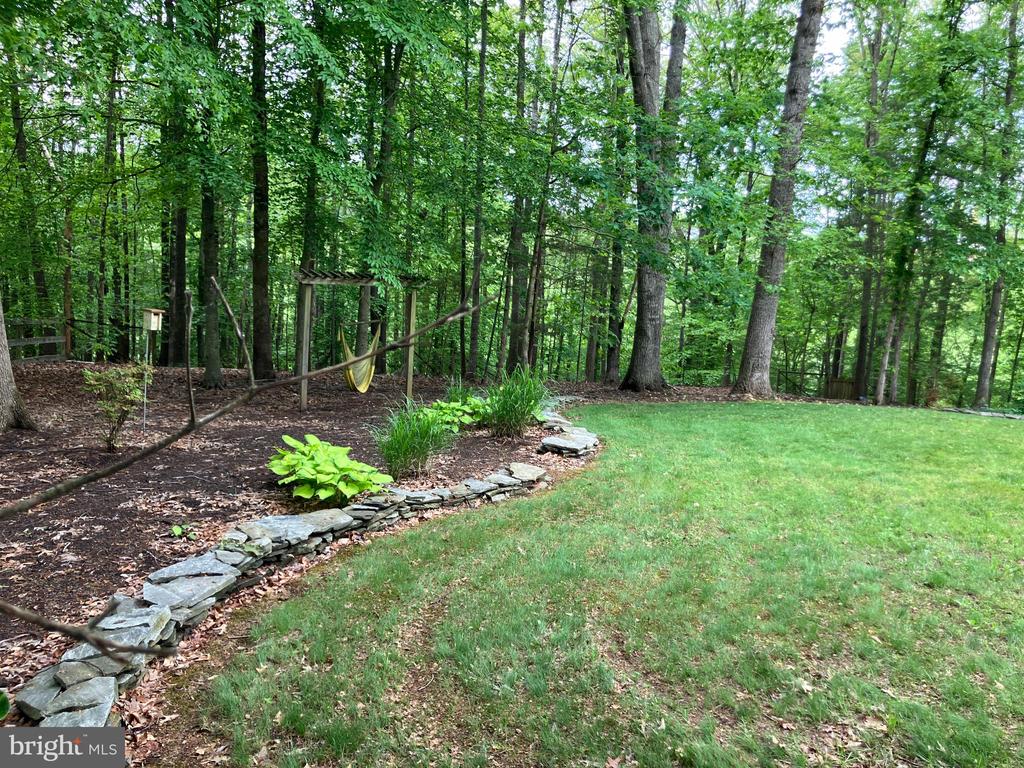 188 BYRD POINT LN, LOUISA, Virginia 23093, 5 Bedrooms Bedrooms, ,3 BathroomsBathrooms,Residential,188 BYRD POINT LN,VALA2007834 MLS # VALA2007834