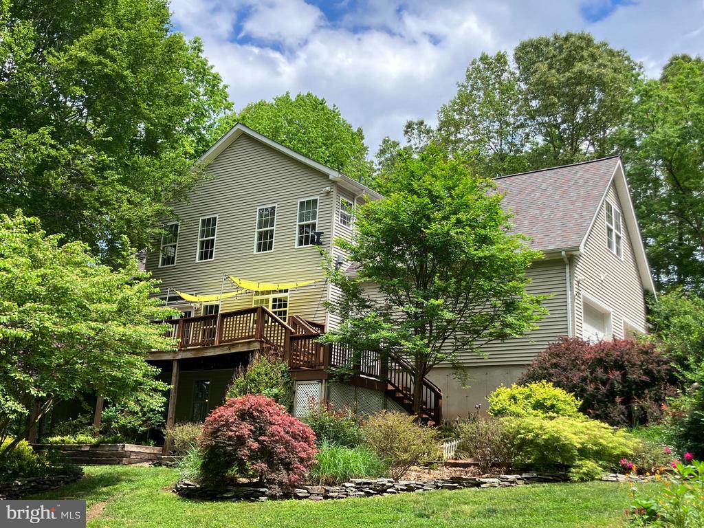 188 BYRD POINT LN, LOUISA, Virginia 23093, 5 Bedrooms Bedrooms, ,3 BathroomsBathrooms,Residential,188 BYRD POINT LN,VALA2007834 MLS # VALA2007834