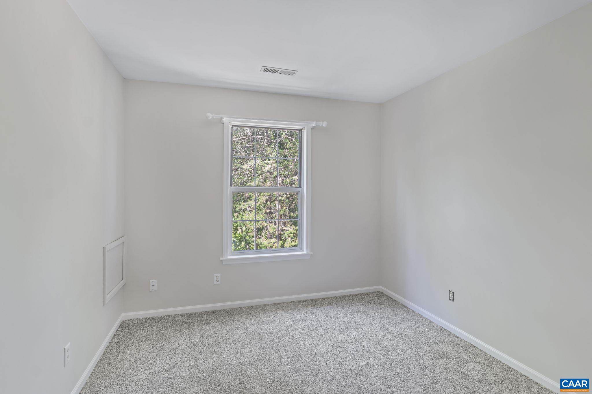 3104 MOLLIFIELD LN, CHARLOTTESVILLE, Virginia 22911, 3 Bedrooms Bedrooms, ,2 BathroomsBathrooms,Residential,3104 MOLLIFIELD LN,664023 MLS # 664023