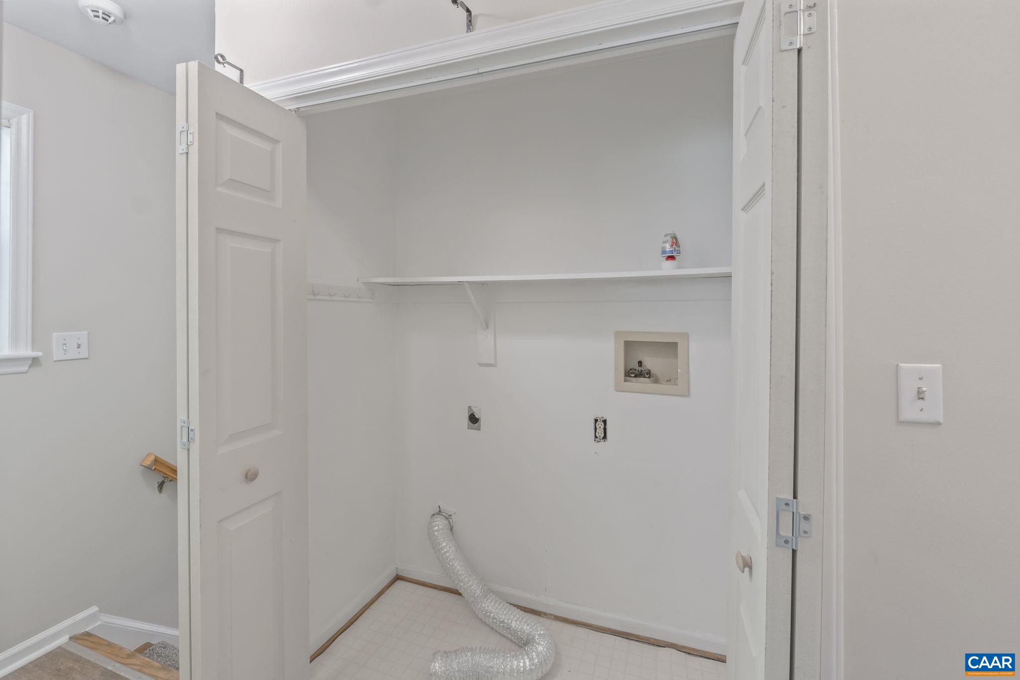 3104 MOLLIFIELD LN, CHARLOTTESVILLE, Virginia 22911, 3 Bedrooms Bedrooms, ,2 BathroomsBathrooms,Residential,3104 MOLLIFIELD LN,664023 MLS # 664023