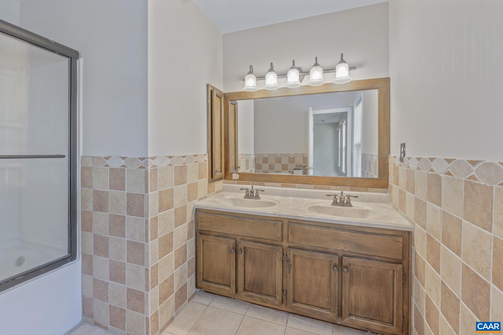 3104 MOLLIFIELD LN, CHARLOTTESVILLE, Virginia 22911, 3 Bedrooms Bedrooms, ,2 BathroomsBathrooms,Residential,3104 MOLLIFIELD LN,664023 MLS # 664023