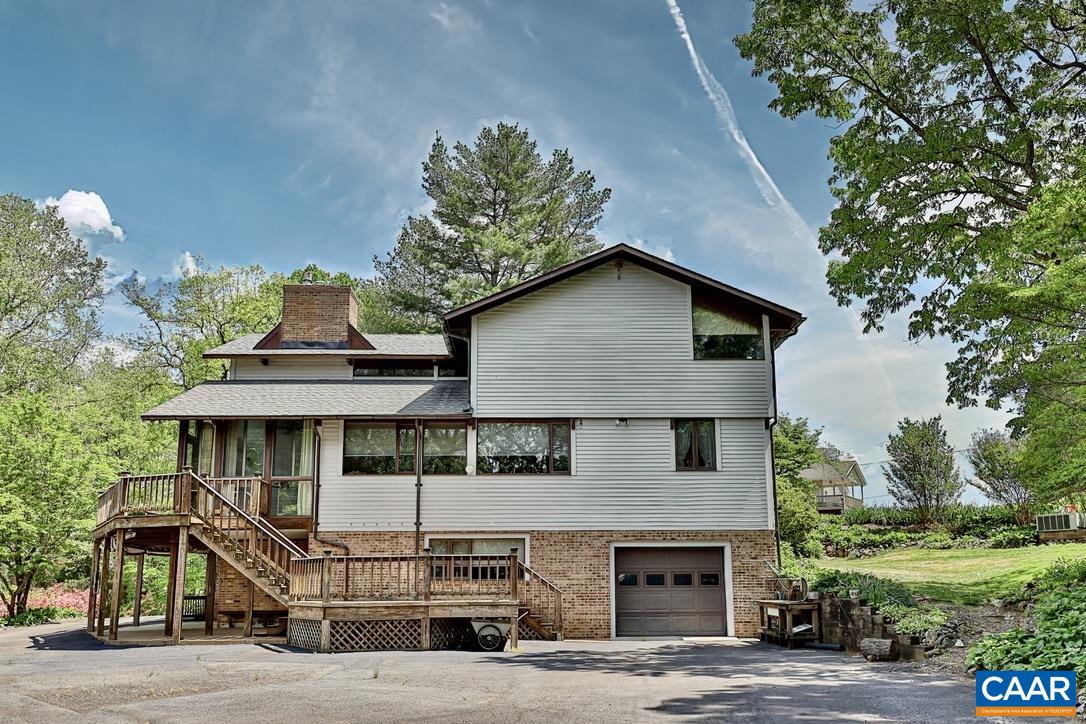 20 PINE BLUFF RD, RUCKERSVILLE, Virginia 22968, 3 Bedrooms Bedrooms, ,3 BathroomsBathrooms,Residential,HazyVue Lake House,20 PINE BLUFF RD,664119 MLS # 664119