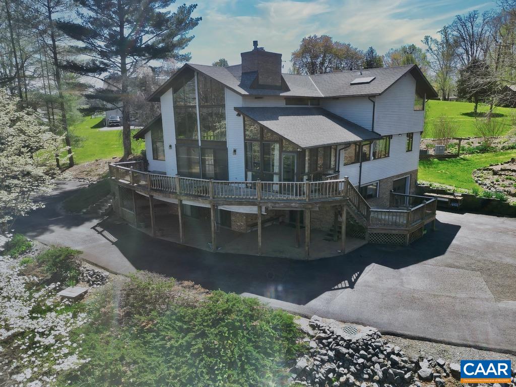 20 PINE BLUFF RD, RUCKERSVILLE, Virginia 22968, 3 Bedrooms Bedrooms, ,3 BathroomsBathrooms,Residential,HazyVue Lake House,20 PINE BLUFF RD,664119 MLS # 664119