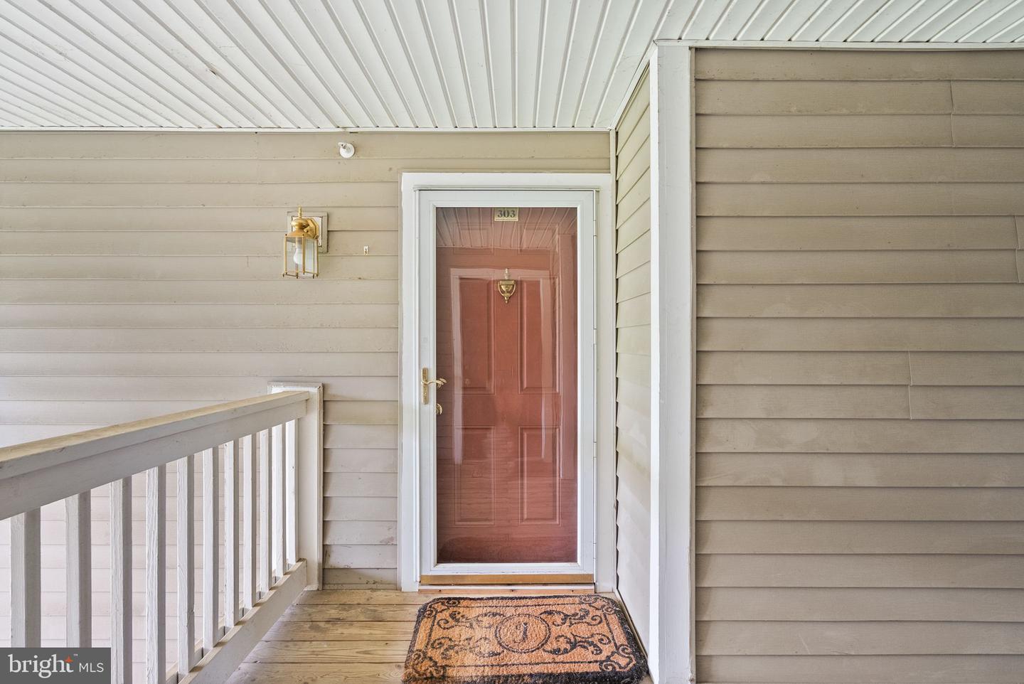 8075 LACY DR #303, MANASSAS, Virginia 20109, 2 Bedrooms Bedrooms, ,2 BathroomsBathrooms,Residential,For sale,8075 LACY DR #303,VAPW2093336 MLS # VAPW2093336