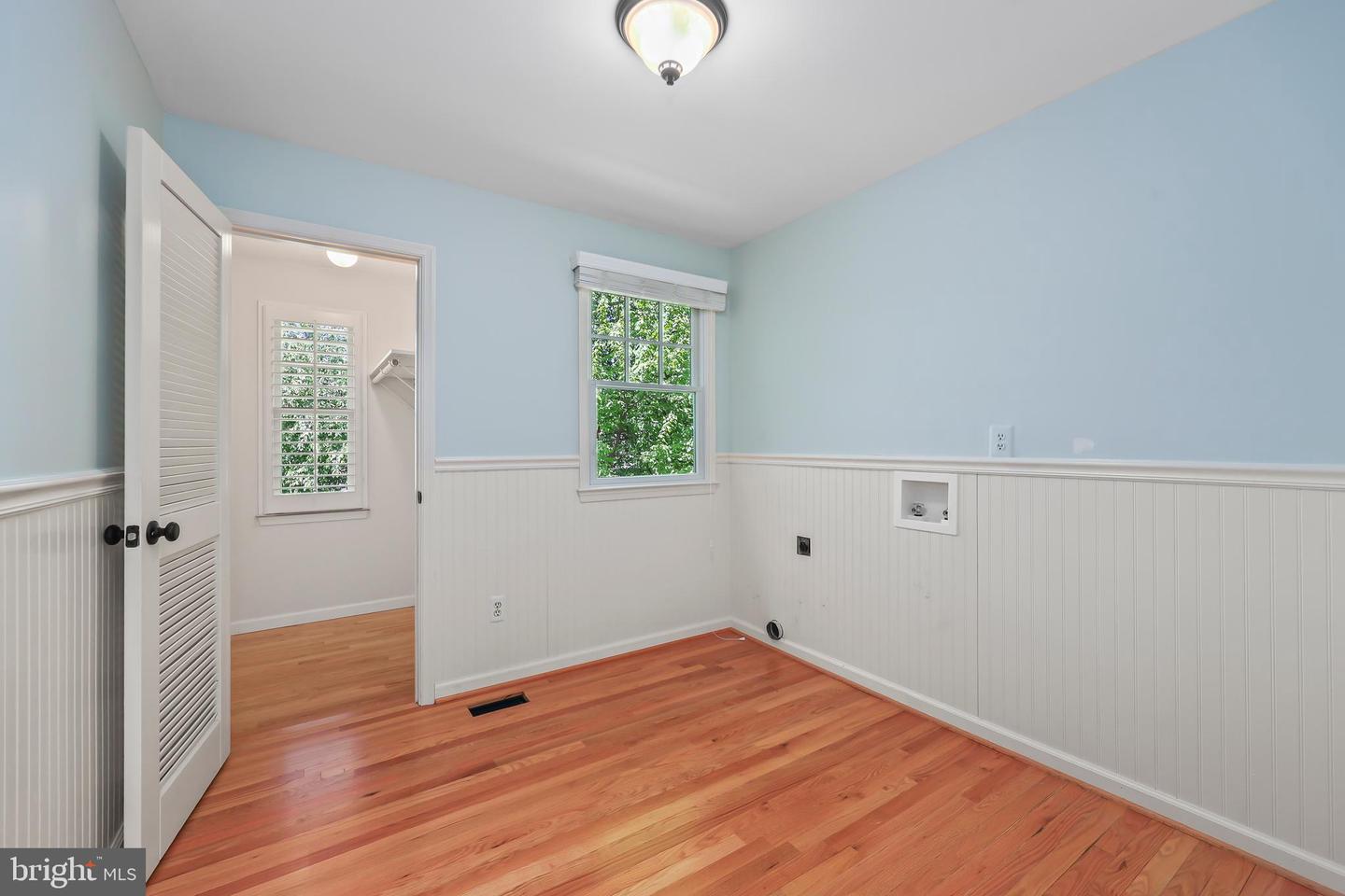 9373 ROBNEL PL, VIENNA, Virginia 22182, 4 Bedrooms Bedrooms, ,3 BathroomsBathrooms,Residential,For sale,9373 ROBNEL PL,VAFX2237122 MLS # VAFX2237122