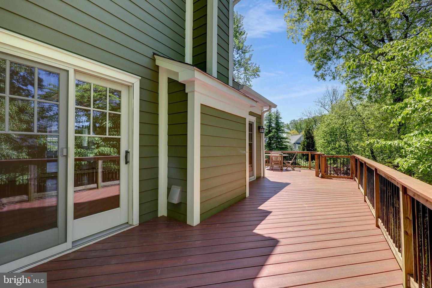 9373 ROBNEL PL, VIENNA, Virginia 22182, 4 Bedrooms Bedrooms, ,3 BathroomsBathrooms,Residential,For sale,9373 ROBNEL PL,VAFX2237122 MLS # VAFX2237122