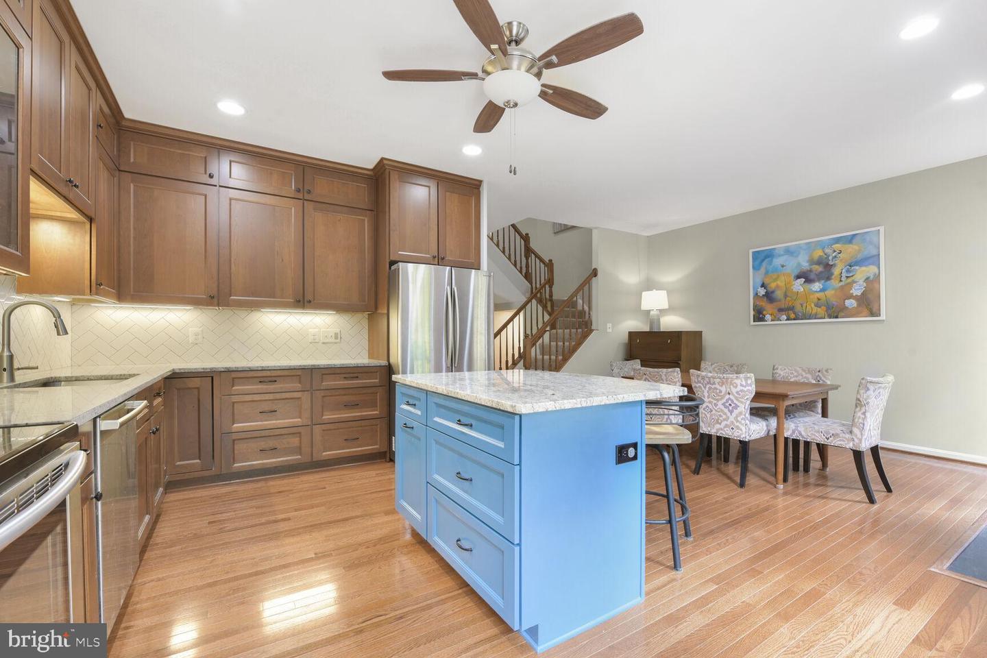 13210 ASHNUT LN, HERNDON, Virginia 20171, 4 Bedrooms Bedrooms, ,3 BathroomsBathrooms,Residential,For sale,13210 ASHNUT LN,VAFX2237156 MLS # VAFX2237156
