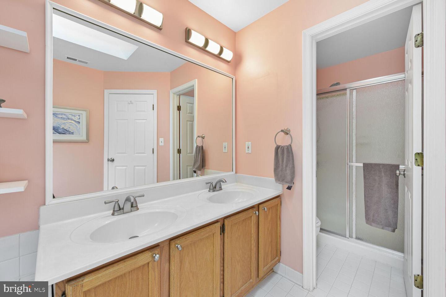 13210 ASHNUT LN, HERNDON, Virginia 20171, 4 Bedrooms Bedrooms, ,3 BathroomsBathrooms,Residential,For sale,13210 ASHNUT LN,VAFX2237156 MLS # VAFX2237156