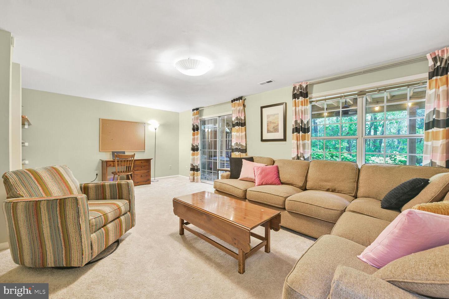 13210 ASHNUT LN, HERNDON, Virginia 20171, 4 Bedrooms Bedrooms, ,3 BathroomsBathrooms,Residential,For sale,13210 ASHNUT LN,VAFX2237156 MLS # VAFX2237156