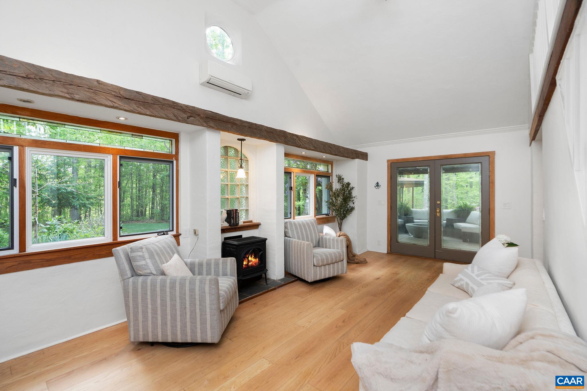 4701 BLENHEIM RD, CHARLOTTESVILLE, Virginia 22902, 1 Bedroom Bedrooms, ,1 BathroomBathrooms,Residential,4701 BLENHEIM RD,664244 MLS # 664244