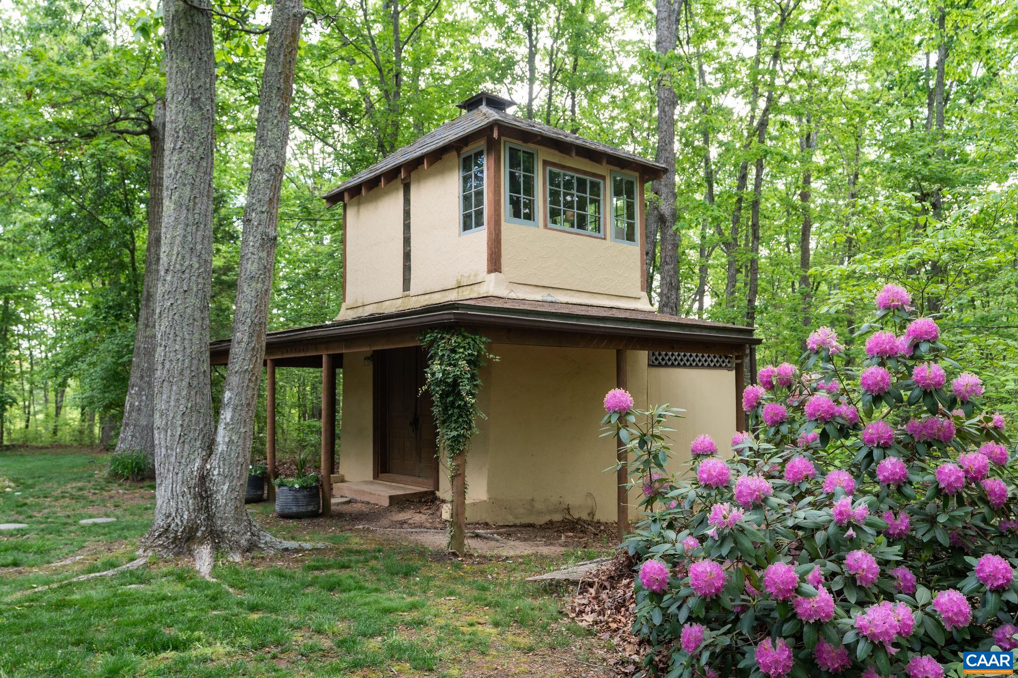 4701 BLENHEIM RD, CHARLOTTESVILLE, Virginia 22902, 1 Bedroom Bedrooms, ,1 BathroomBathrooms,Residential,4701 BLENHEIM RD,664244 MLS # 664244