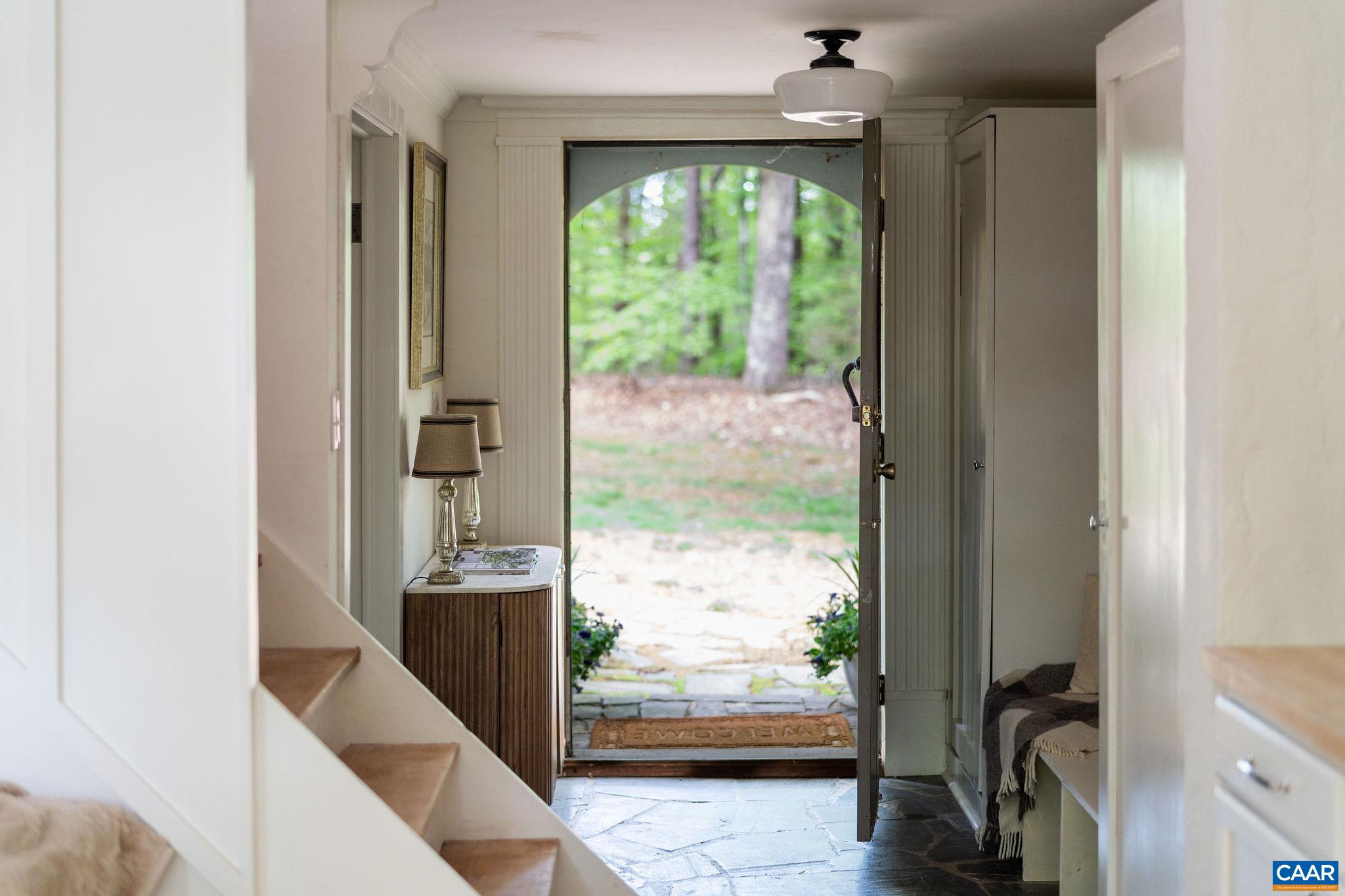 4701 BLENHEIM RD, CHARLOTTESVILLE, Virginia 22902, 1 Bedroom Bedrooms, ,1 BathroomBathrooms,Residential,4701 BLENHEIM RD,664244 MLS # 664244