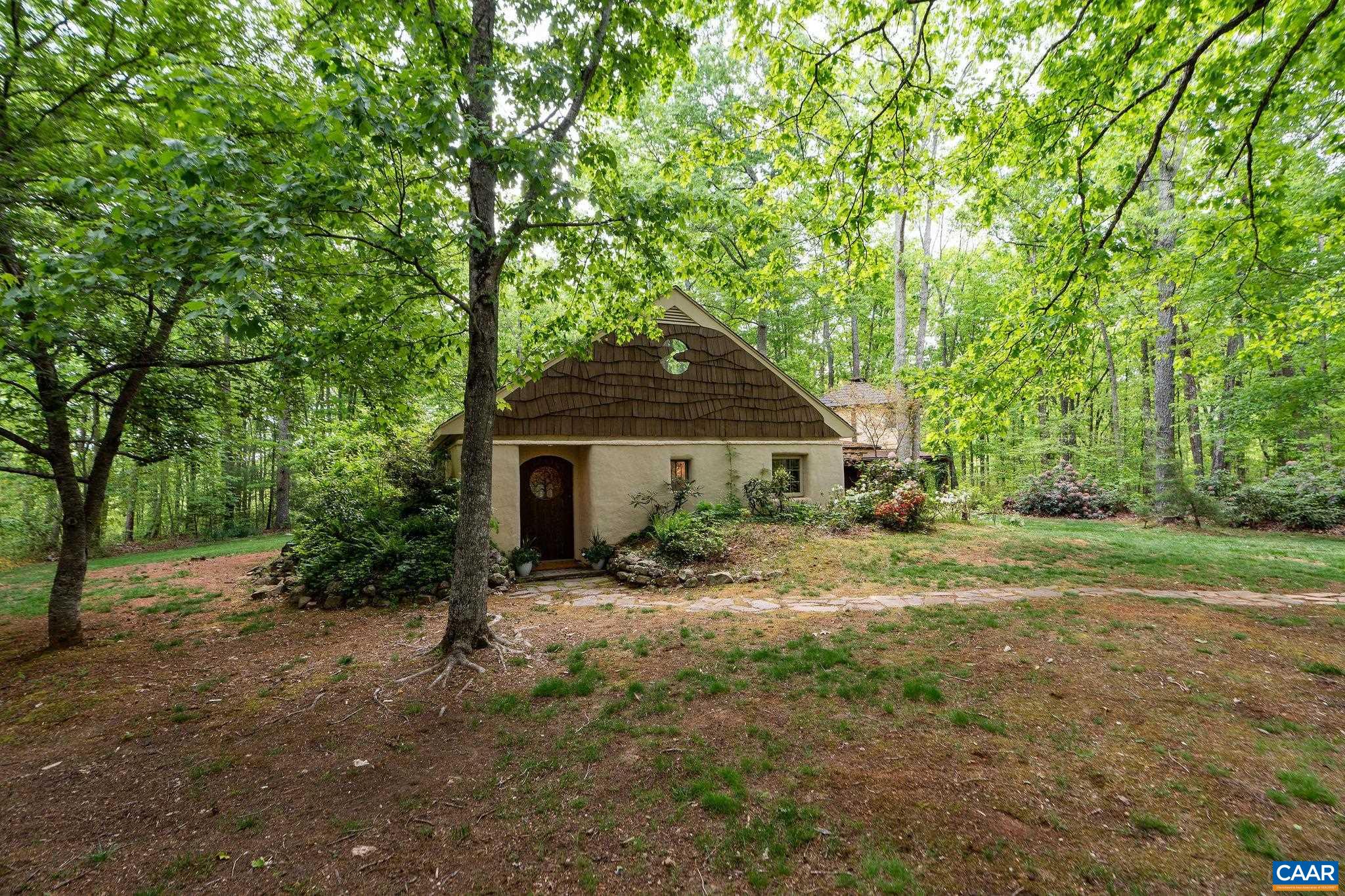4701 BLENHEIM RD, CHARLOTTESVILLE, Virginia 22902, 1 Bedroom Bedrooms, ,1 BathroomBathrooms,Residential,4701 BLENHEIM RD,664244 MLS # 664244