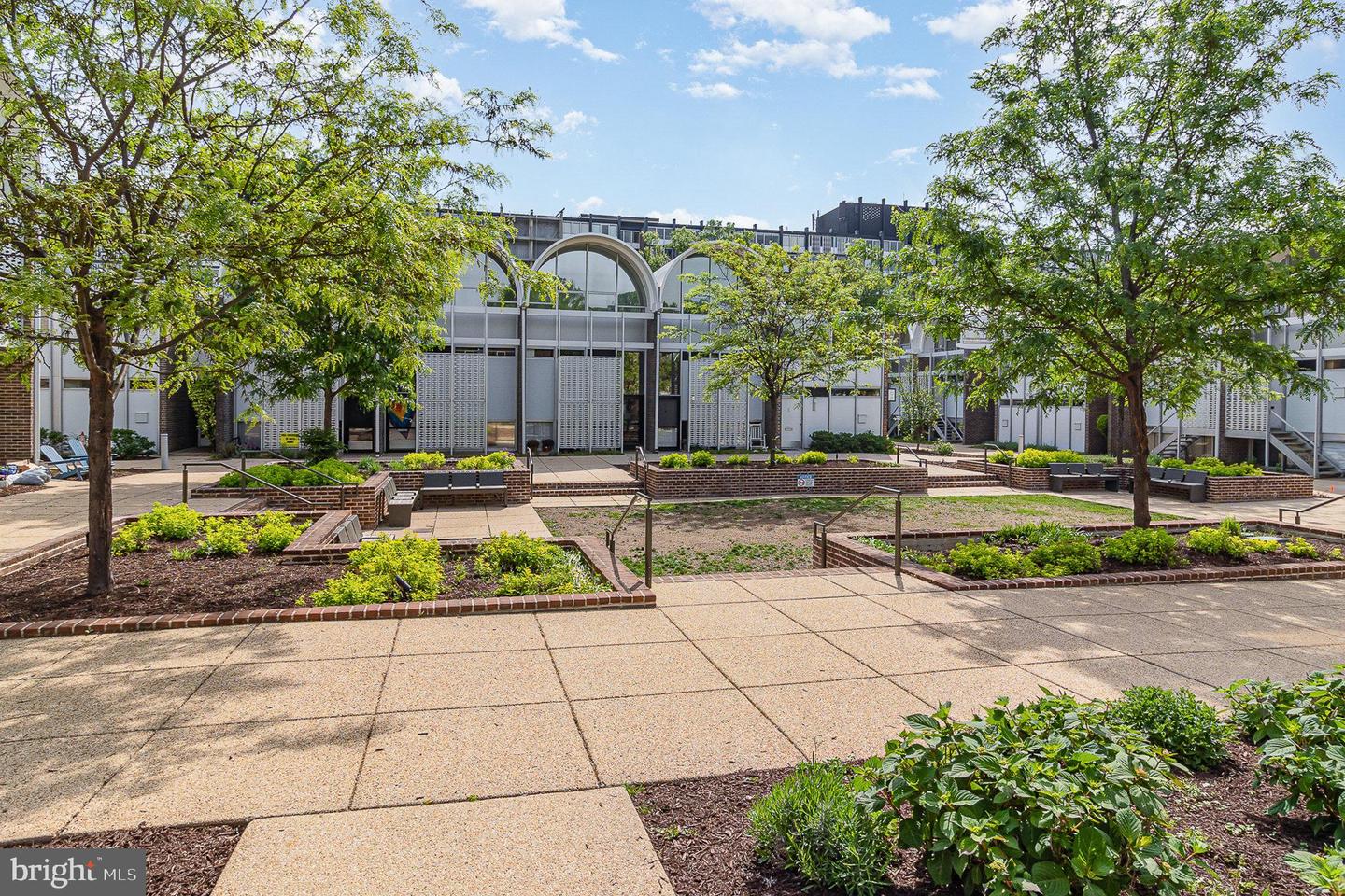 1338 4TH ST SW #T1338, WASHINGTON, District Of Columbia 20024, 3 Bedrooms Bedrooms, ,1 BathroomBathrooms,Residential,For sale,1338 4TH ST SW #T1338,DCDC2197928 MLS # DCDC2197928