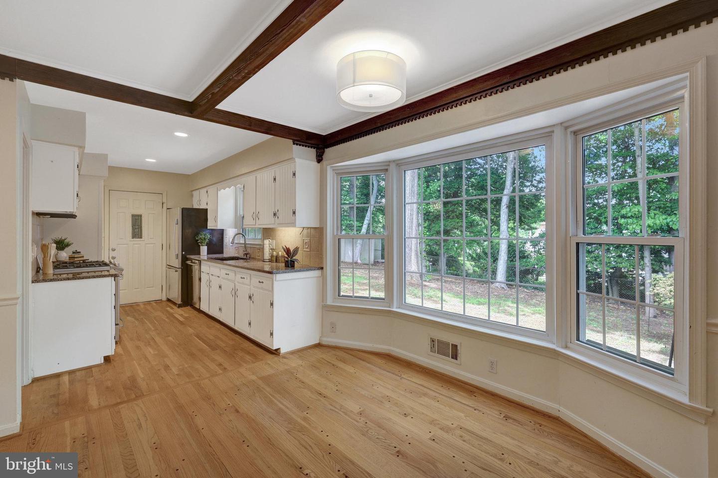 4303 S VALIANT CT, ANNANDALE, Virginia 22003, 5 Bedrooms Bedrooms, ,2 BathroomsBathrooms,Residential,For sale,4303 S VALIANT CT,VAFX2237188 MLS # VAFX2237188