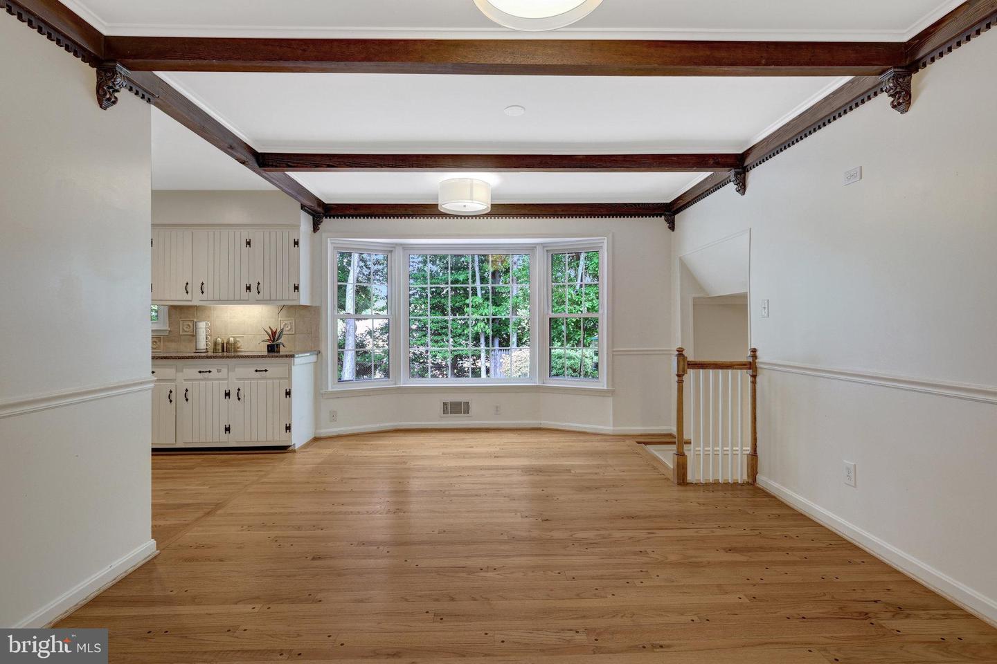 4303 S VALIANT CT, ANNANDALE, Virginia 22003, 5 Bedrooms Bedrooms, ,2 BathroomsBathrooms,Residential,For sale,4303 S VALIANT CT,VAFX2237188 MLS # VAFX2237188