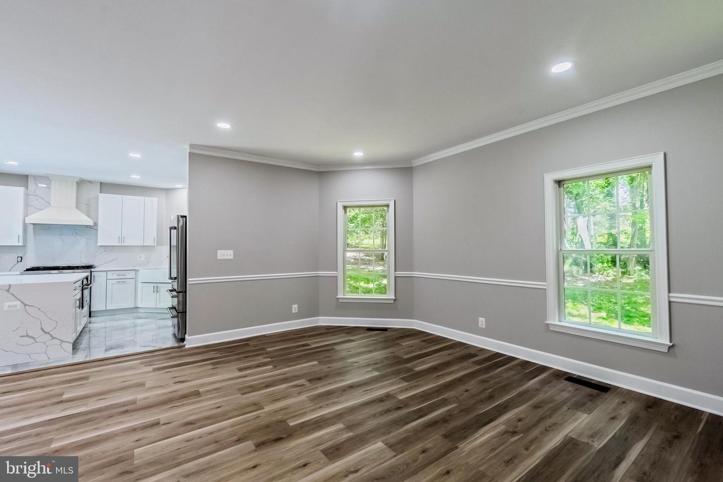 898 GOLDEN ARROW ST, GREAT FALLS, Virginia 22066, 4 Bedrooms Bedrooms, ,3 BathroomsBathrooms,Residential,For sale,898 GOLDEN ARROW ST,VAFX2237386 MLS # VAFX2237386