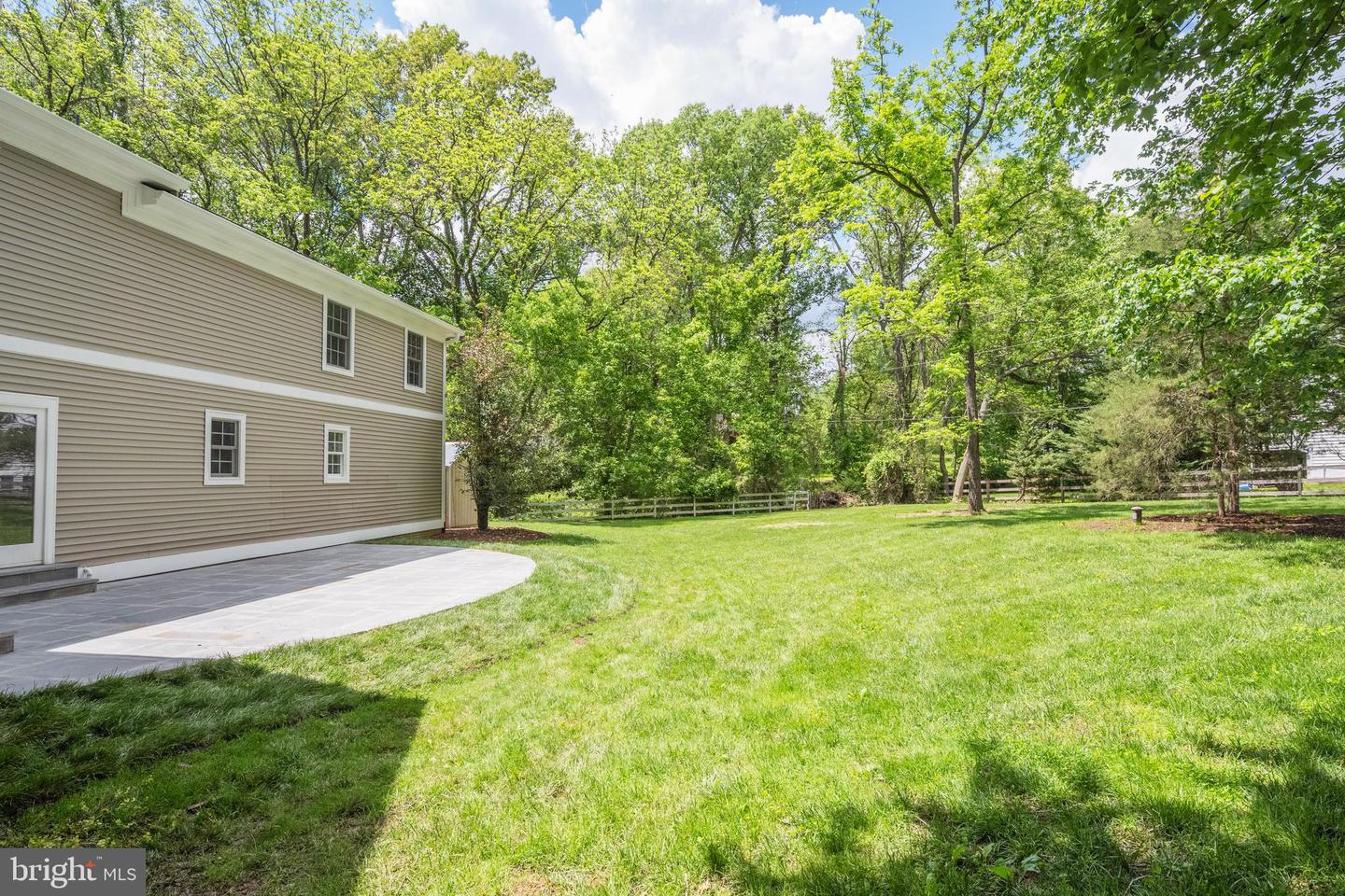 898 GOLDEN ARROW ST, GREAT FALLS, Virginia 22066, 4 Bedrooms Bedrooms, ,3 BathroomsBathrooms,Residential,For sale,898 GOLDEN ARROW ST,VAFX2237386 MLS # VAFX2237386