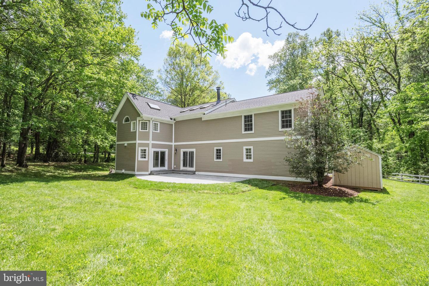 898 GOLDEN ARROW ST, GREAT FALLS, Virginia 22066, 4 Bedrooms Bedrooms, ,3 BathroomsBathrooms,Residential,For sale,898 GOLDEN ARROW ST,VAFX2237386 MLS # VAFX2237386