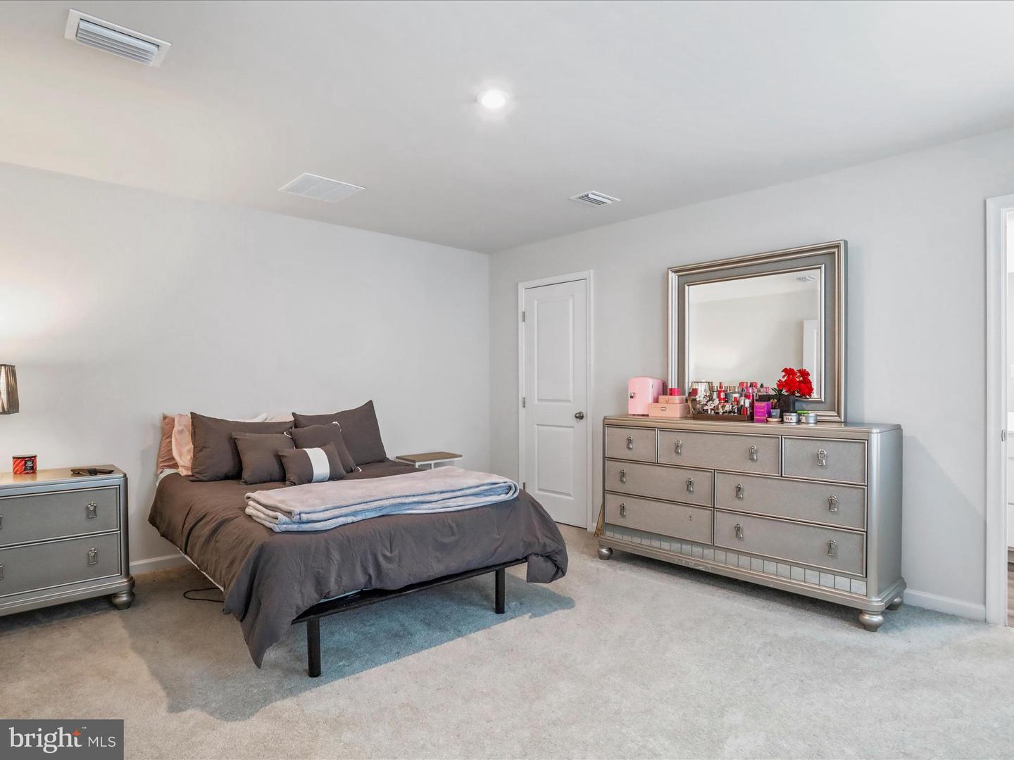 2824 BROADVIEW ST, WINCHESTER, Virginia 22601, 3 Bedrooms Bedrooms, ,2 BathroomsBathrooms,Residential,For sale,2824 BROADVIEW ST,VAWI2007600 MLS # VAWI2007600