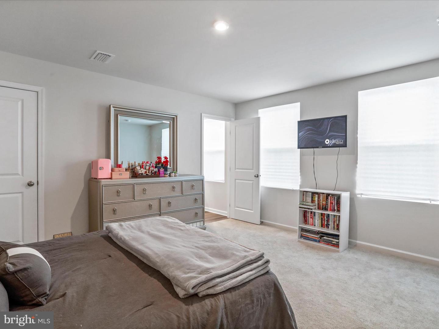 2824 BROADVIEW ST, WINCHESTER, Virginia 22601, 3 Bedrooms Bedrooms, ,2 BathroomsBathrooms,Residential,For sale,2824 BROADVIEW ST,VAWI2007600 MLS # VAWI2007600