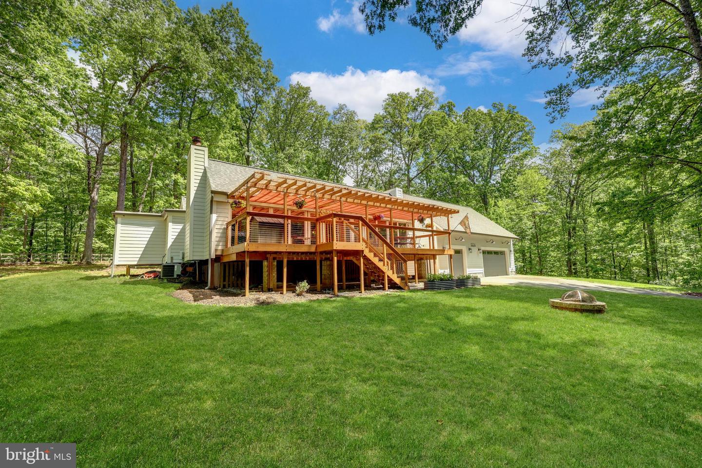 11224 GOLDFLOWER CT, FAIRFAX STATION, Virginia 22039, 3 Bedrooms Bedrooms, ,2 BathroomsBathrooms,Residential,For sale,11224 GOLDFLOWER CT,VAFX2237442 MLS # VAFX2237442