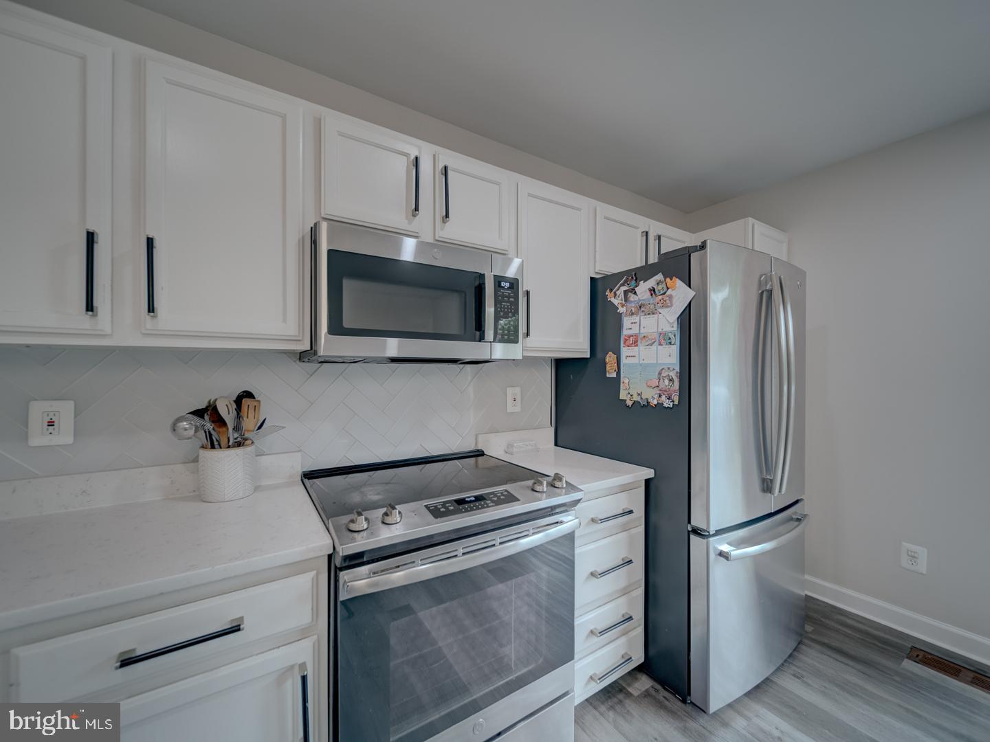 1941 WINSLOW CT, WOODBRIDGE, Virginia 22191, 4 Bedrooms Bedrooms, ,3 BathroomsBathrooms,Residential,For sale,1941 WINSLOW CT,VAPW2093424 MLS # VAPW2093424