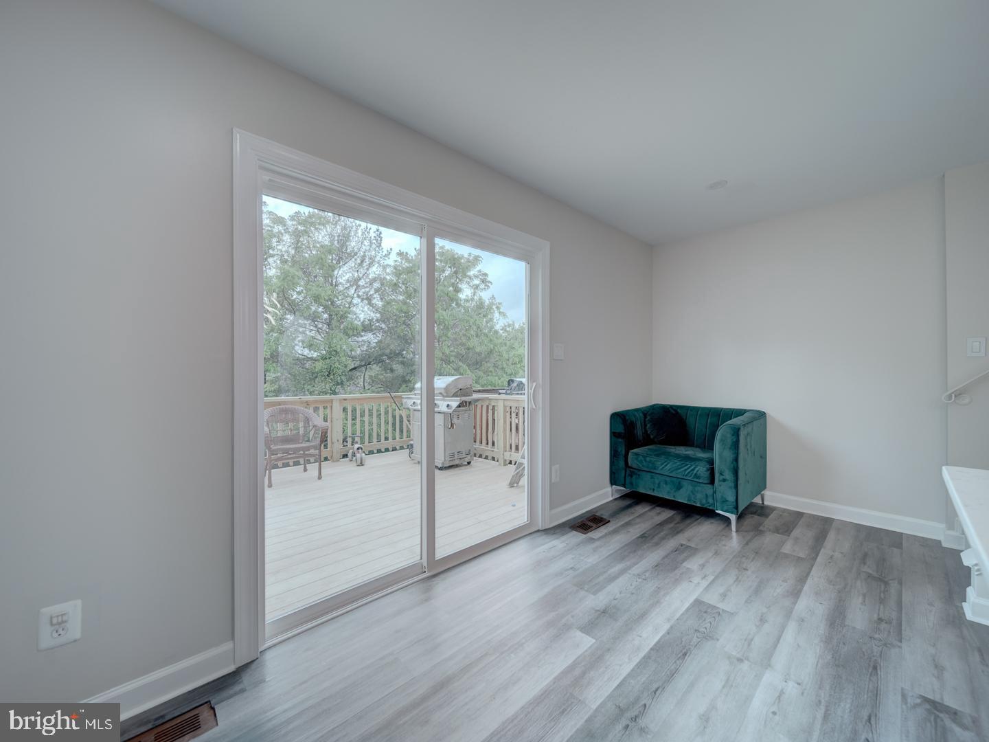 1941 WINSLOW CT, WOODBRIDGE, Virginia 22191, 4 Bedrooms Bedrooms, ,3 BathroomsBathrooms,Residential,For sale,1941 WINSLOW CT,VAPW2093424 MLS # VAPW2093424