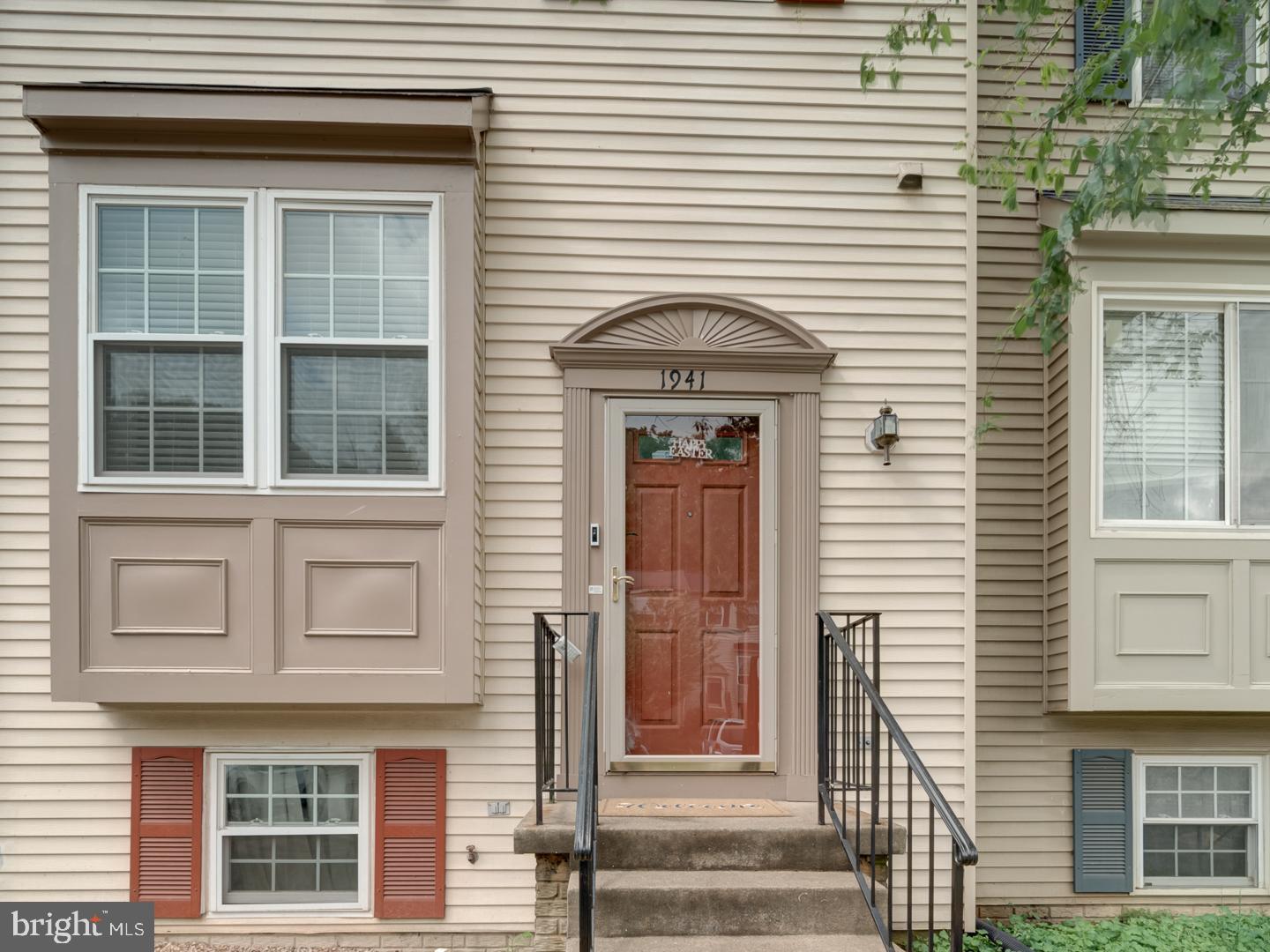 1941 WINSLOW CT, WOODBRIDGE, Virginia 22191, 4 Bedrooms Bedrooms, ,3 BathroomsBathrooms,Residential,For sale,1941 WINSLOW CT,VAPW2093424 MLS # VAPW2093424